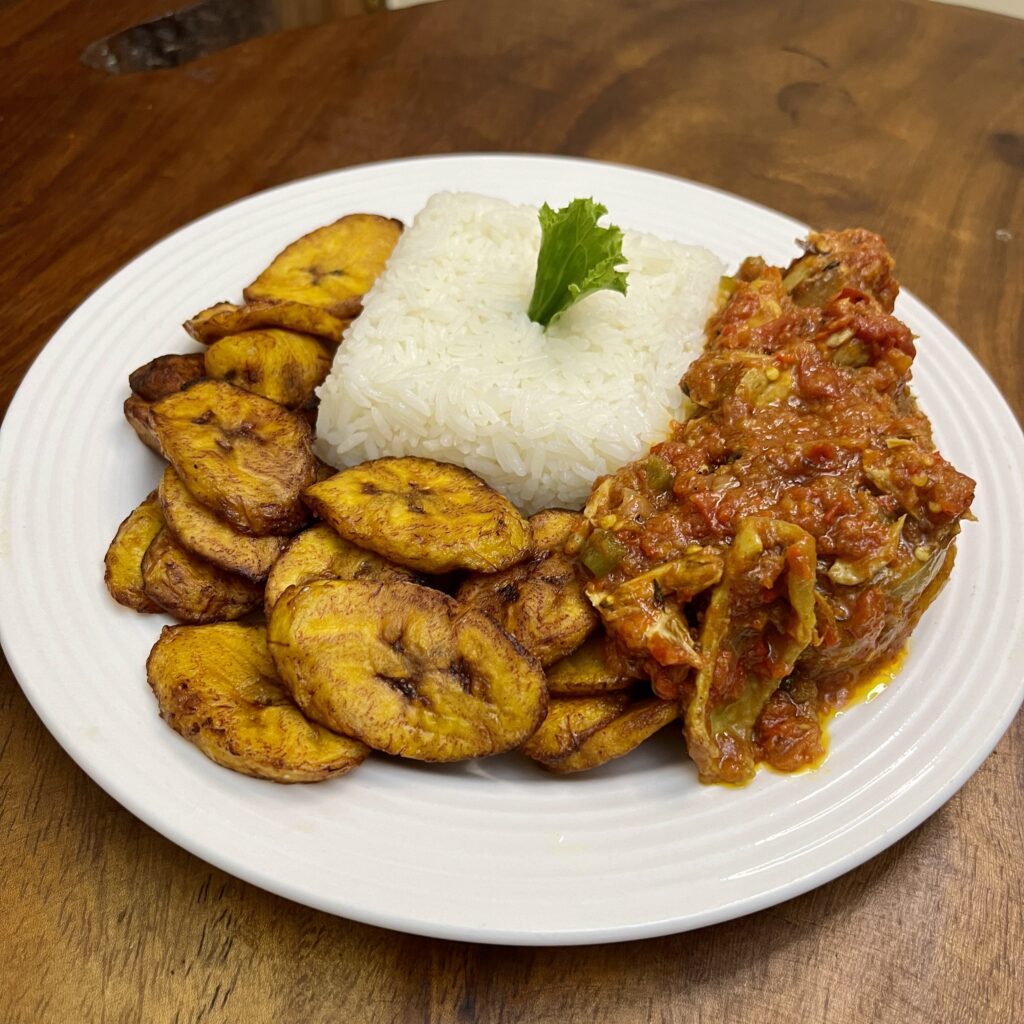 How to Make the Best Nigerian Chicken and Fish Stew_cookwithodunayor.com