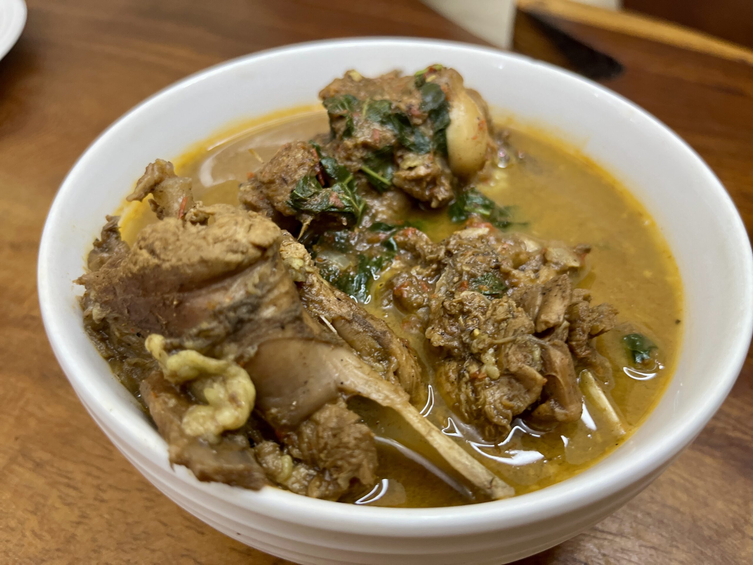 How to Make the Best Nigerian Goat Meat Pepper Soup – Spicy & Flavorful Recipe